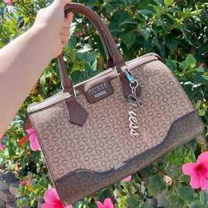 Guess Handbag w/ Crossbody Strap